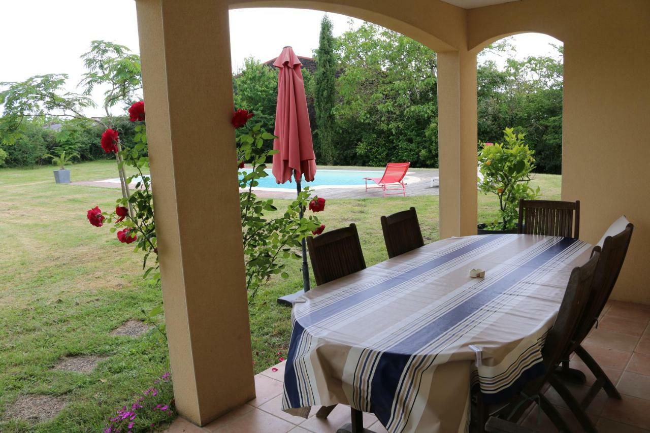 Le Camp De Ferie Βίλα Monpazier Εξωτερικό φωτογραφία